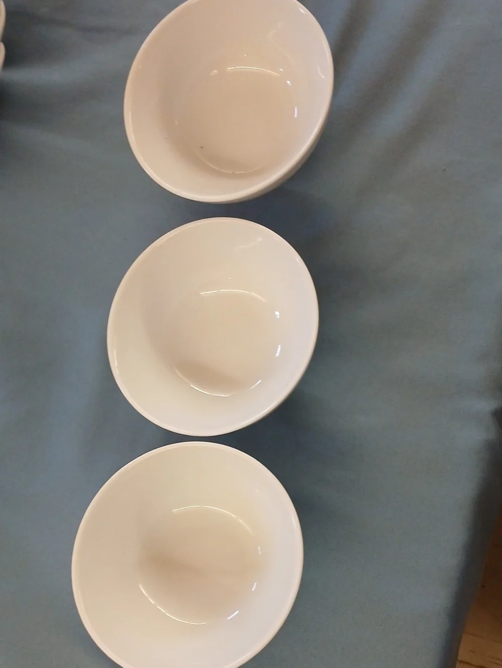 Pier 1 White Ceramic Serving Bowl Trio